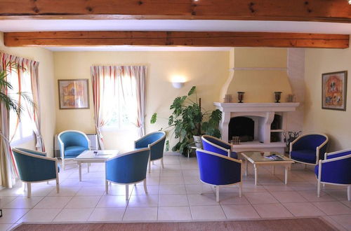 Photo 19 - Residhotel Golf Grand Avignon