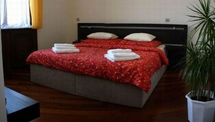 Photo 1 - Krizovnicka Apartment
