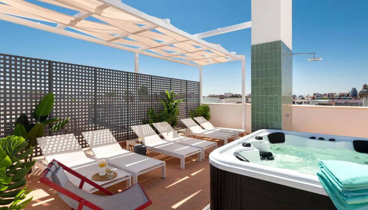 Photo 1 - Apartment in Sevilla with garden and sea view
