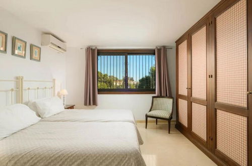 Photo 7 - Apartment in Trezzone with private pool and garden view