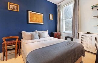 Photo 1 - Gorgeous 1 Bedroom in Earl's Court with Vintage Furniture