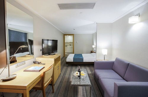 Foto 15 - Housez Suites & Apartments Special Class