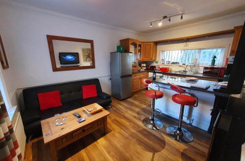 Photo 9 - Apartments Wales