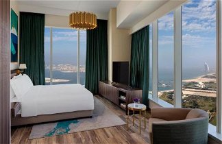 Foto 1 - Avani Palm View Dubai Hotel & Suites