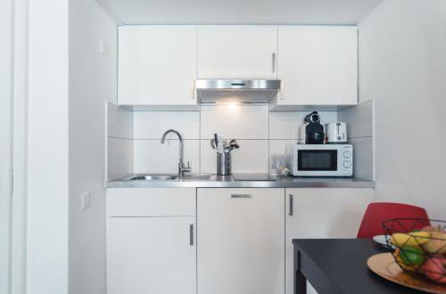 Photo 3 - HITrental Old Town Apartments