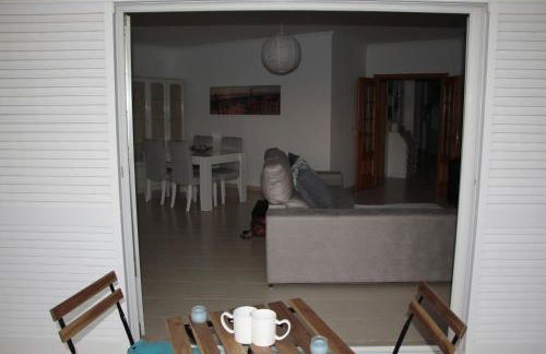 Ericeira Sunset Apartment - Photo 17