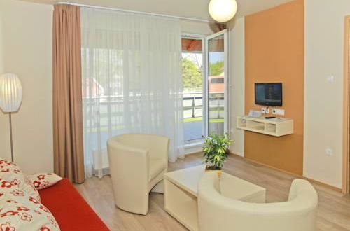 Photo 19 - Termál Kemping Apartmanok és Bungalók