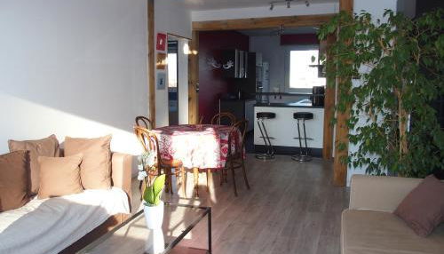 Photo 1 - Apartment in Strasbourg with garden and mountain view