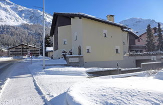 Photo 1 - Apartment Chesa Islas Surlej