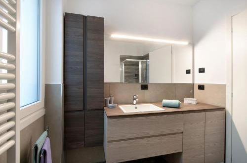 Photo 20 - Apartment in Trezzone with garden and lake view
