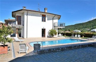 Foto 1 - Villa a Garda con piscina e vista lago