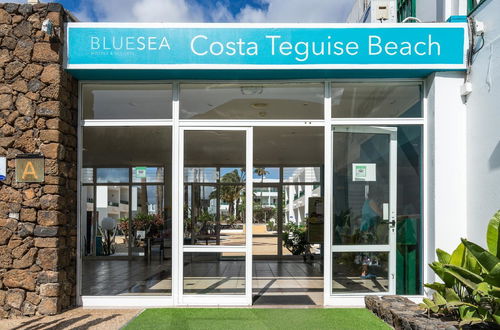 Photo 22 - Blue Sea Apartamentos Costa Teguise Beach