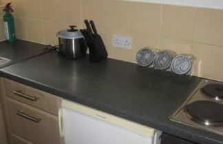 Photo 3 - Brunswick Court Apartments