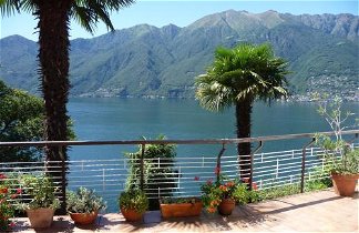 Photo 1 - Apartment in Maccagno con Pino e Veddasca with garden and lake view