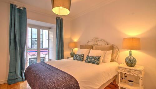 In the Heart of Bairro Alto-live Like a Local - Foto 1