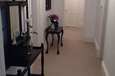 Foto 11 - Queen Margaret Apartment