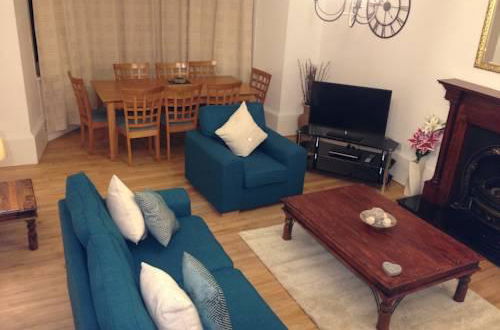 Foto 14 - Queen Margaret Apartment