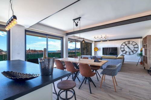 Photo 21 - Apartment in Cannes with garden and sea view