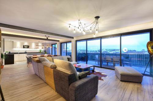 Photo 47 - Apartment in Cannes with garden and sea view