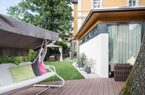 Photo 2 - Aparthotel Villa Helvetia Vintage Suites & Breakfast