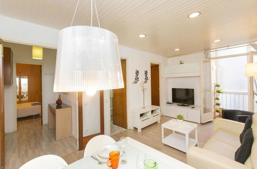 Photo 2 - Apartment Eixample Dret Mallorca Lepant 02
