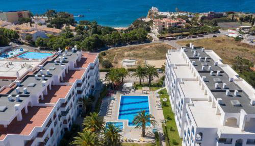 Photo 1 - Apartment T2 Vista Mar/Piscina 600m praia