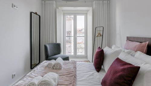 Hip Tailor Made Duplex Penthouse in Bairro Alto - Foto 5