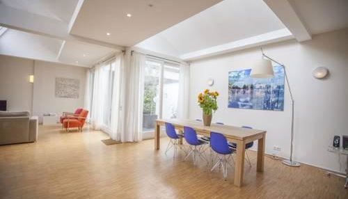 Foto 1 - Helmers | Artfulstay