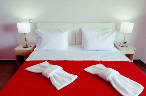 Photo 6 - La Luna Hotel