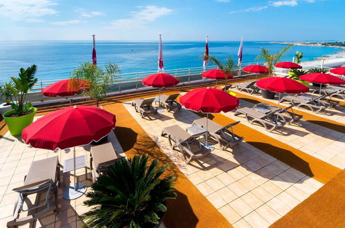 Photo 1 - Aparthotel Adagio Nice Promenade des Anglais