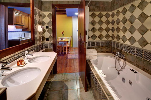 Foto 5 - Villa de Plan Apartments&Suites