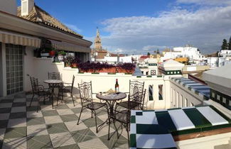 Foto 1 - Sevilla Central Suites Apartamentos Puerta Jerez