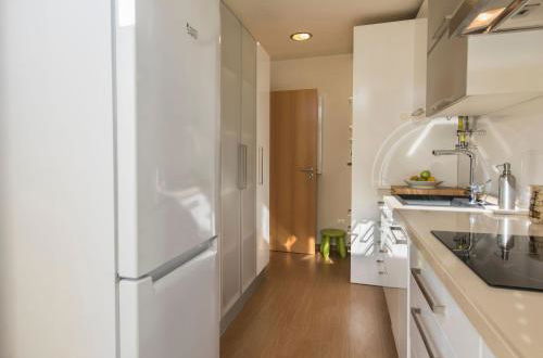 Photo 8 - LovelyStay - 2 Bedroom Belem Wonder