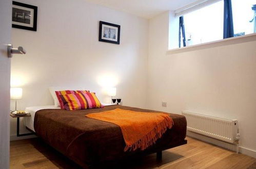 Photo 2 - Caledonian Road Apartments