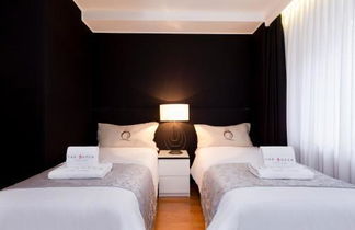 Photo 2 - The Queen Luxury Apartments - Villa Serena