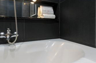 Photo 18 - The Queen Luxury Apartments - Villa Serena