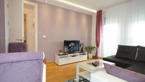 Photo 1 - Apartments Delta Belgrade