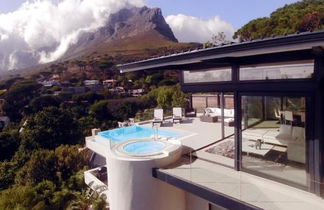 Photo 1 - 129 on Kloof Nek Apartments