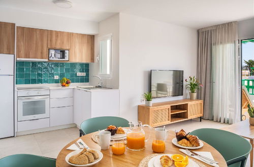 Photo 4 - Nazaret Apartments