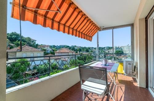 Photo 10 - Apartment in Cannes with garden and sea view