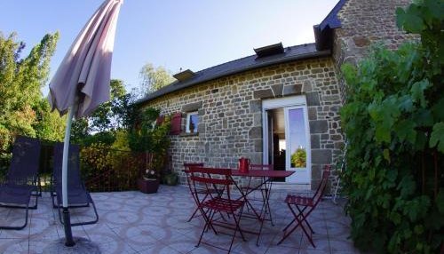 Foto 1 - Casa en Saint-Laurent-de-Terregatte con jardín y vistas al jardín