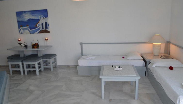 Photo 1 - Futura Hotel