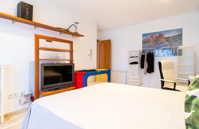 Casa de 6 quartos em Reus com piscina privada e jardim - Foto 26