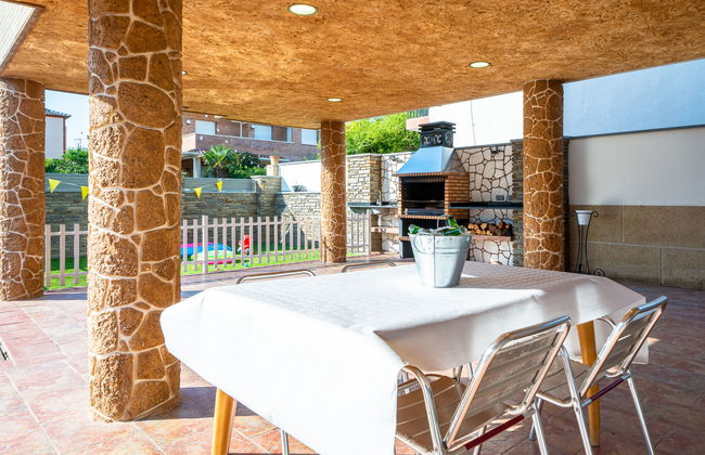 Casa de 6 quartos em Reus com piscina privada e jardim - Foto 53