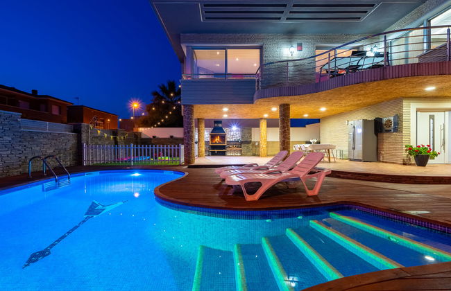 Casa de 6 quartos em Reus com piscina privada e jardim - Foto 67