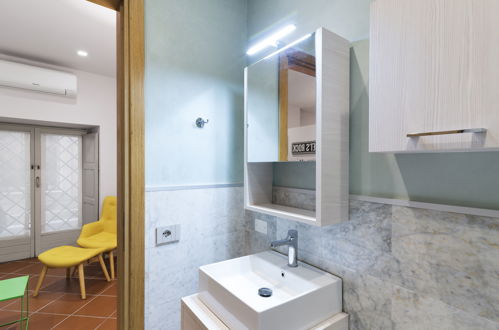 Foto 5 - Apartment mit 1 Schlafzimmer in Rom