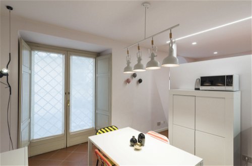 Foto 9 - Apartment mit 1 Schlafzimmer in Rom