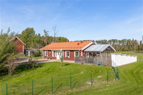 Foto 23 - Haus mit 2 Schlafzimmern in Kolmården mit garten und terrasse