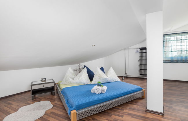 Casa de 7 quartos em Senj com piscina privada e jardim - Foto 48