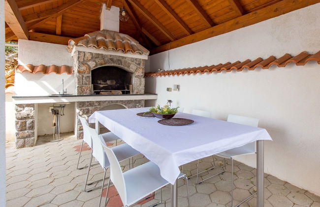 Casa de 7 quartos em Senj com piscina privada e jardim - Foto 18